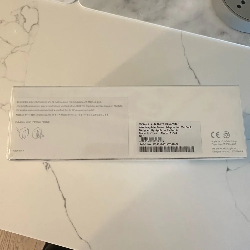 Apple 60W MagSafe Power Adapter